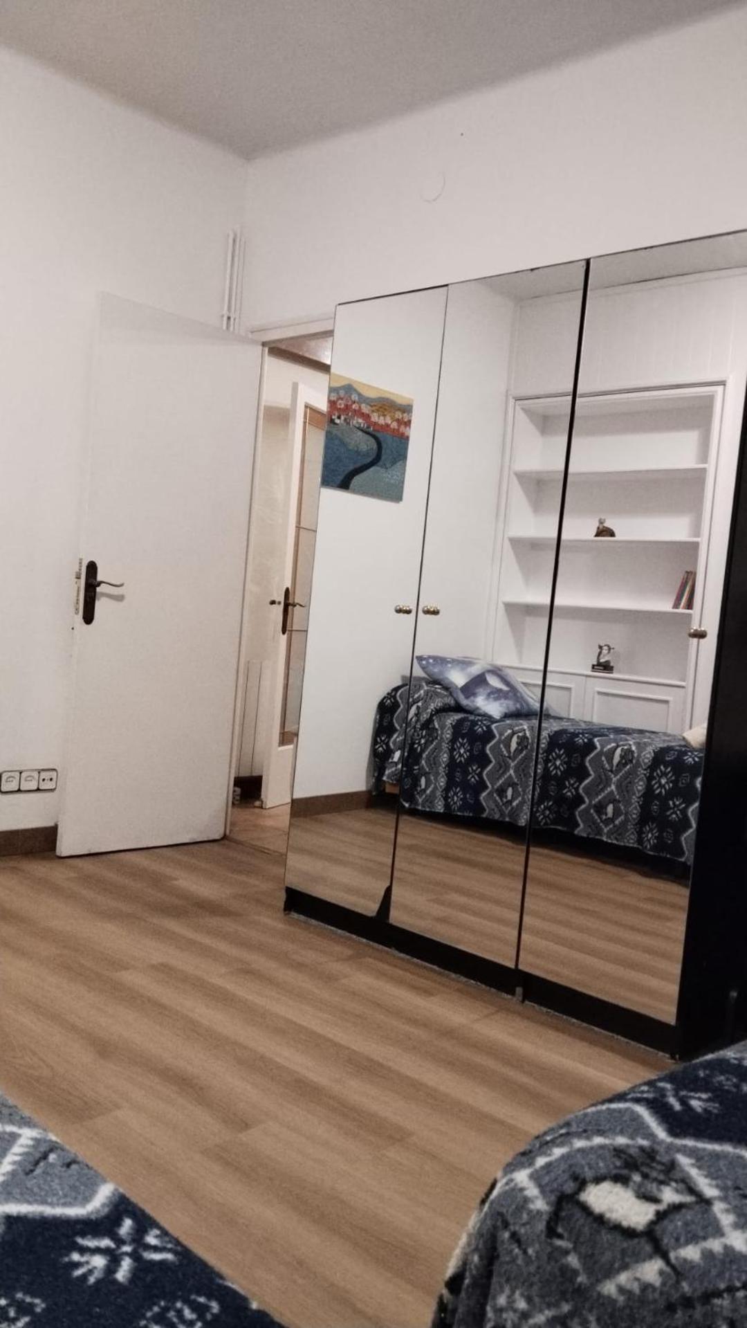 Apartmán Atico Soleado L'Hospitalet de Llobregat Exteriér fotografie