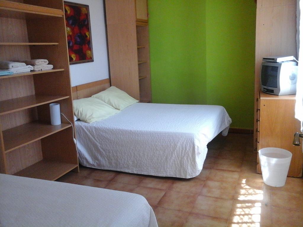 Apartmán Atico Soleado L'Hospitalet de Llobregat Exteriér fotografie