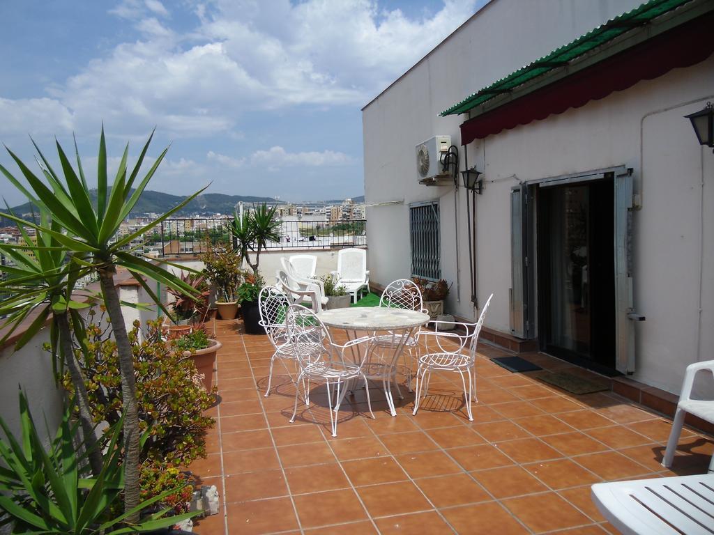 Apartmán Atico Soleado L'Hospitalet de Llobregat Exteriér fotografie